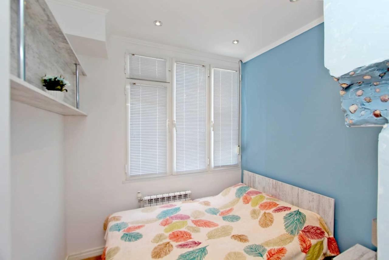 Sunny Apartment In The Center เยเรวาน ภายนอก รูปภาพ
